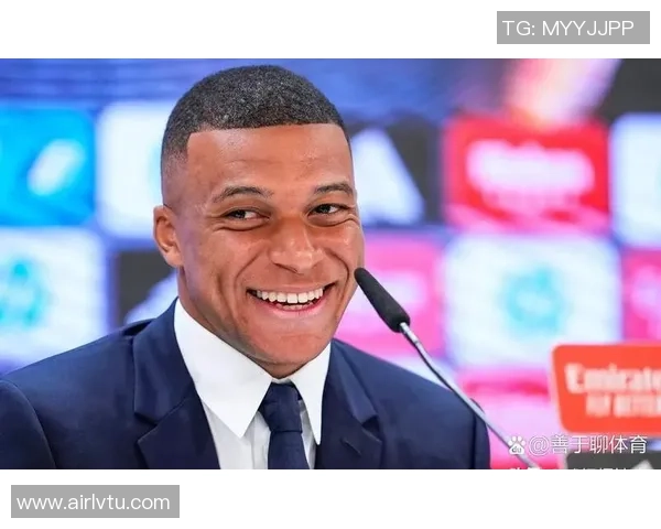 足球明星为何成为全球瞩目的焦点背后的原因与魅力解析